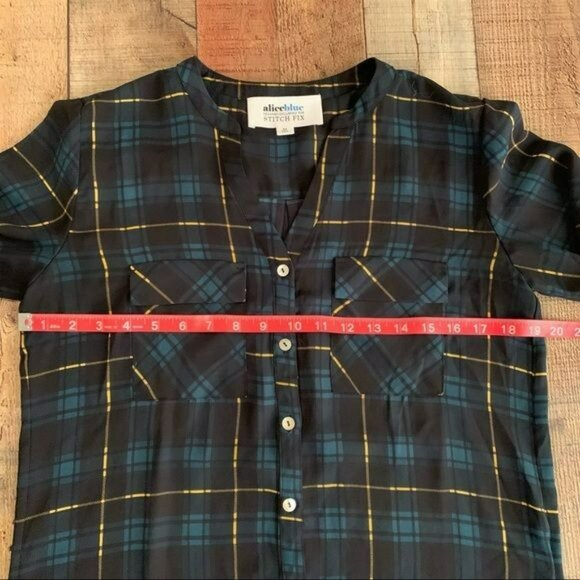 Alice blue stitch fix lightweight plaid long sleeve button down - XS - Picture 5 of 6